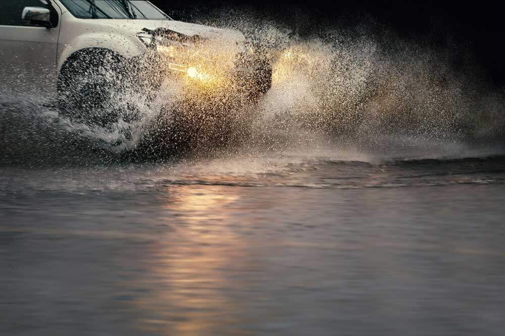 Éviter les dommages causés par l’inondation à votre véhicule